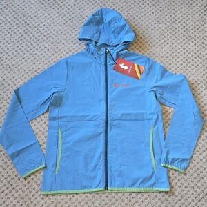 Cotopaxi windbreaker jacket